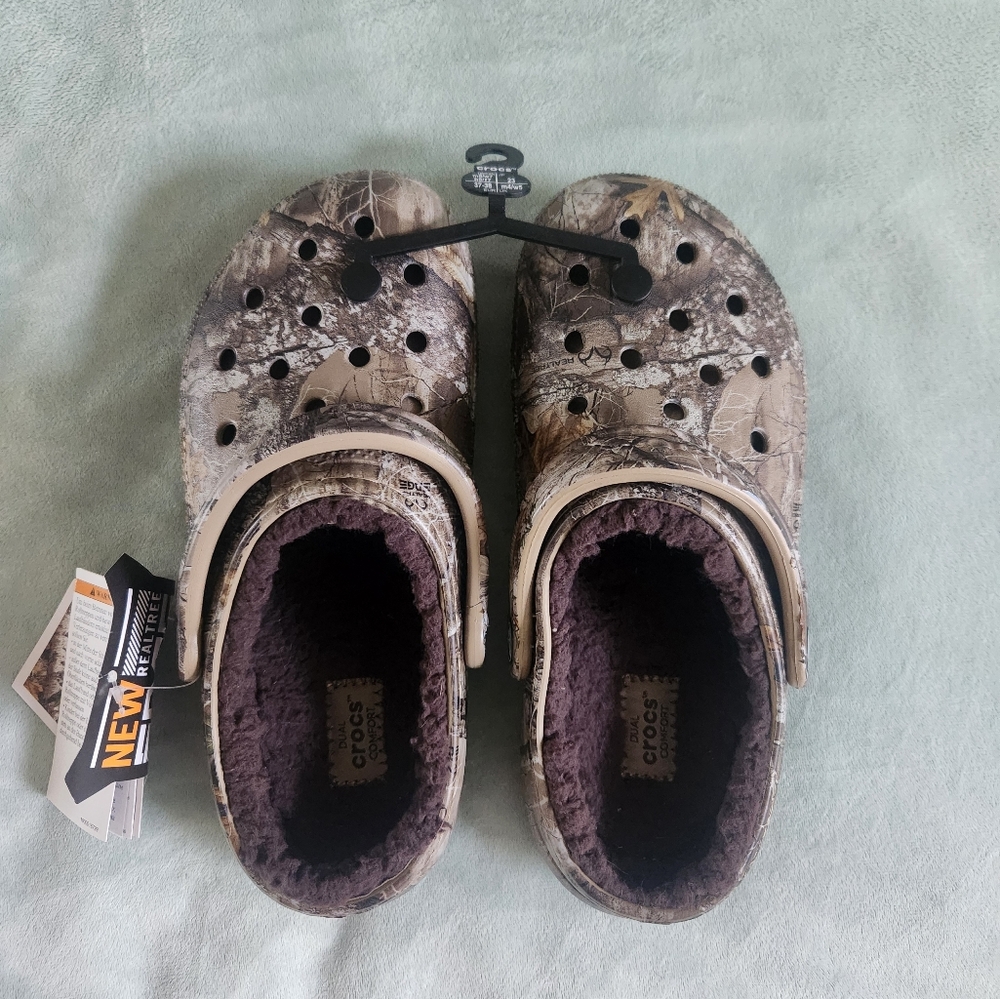 CROCS Men's Classic Lined Realtree Edge Clog